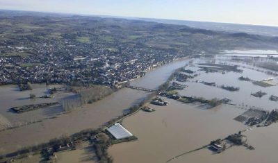 La Garonne en crue à Tonneins. crédits: Amandine Gasparotto
